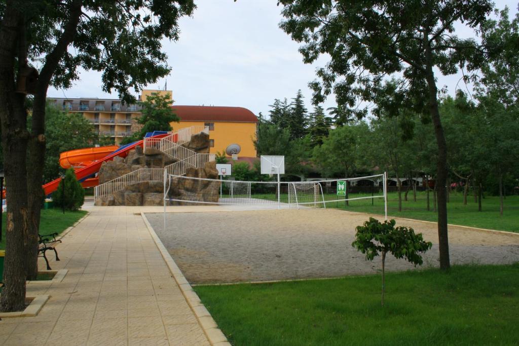 Hotel Iskar & Aquapark Sunny Beach Ngoại thất bức ảnh