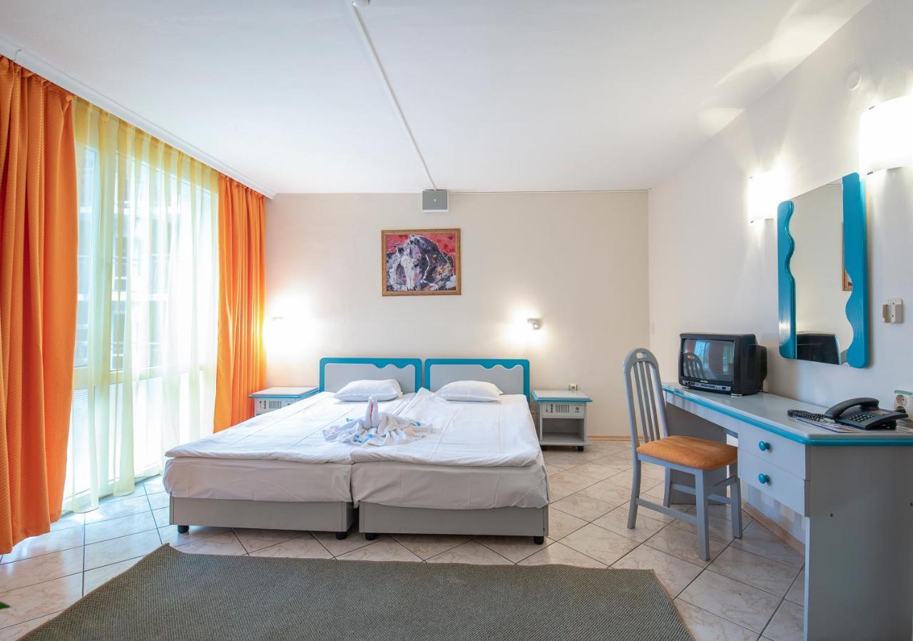 Hotel Iskar & Aquapark Sunny Beach Ngoại thất bức ảnh